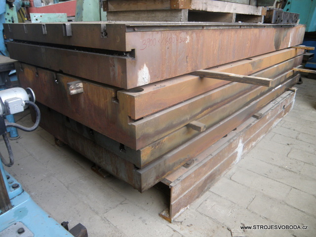 Tabular panel #2081
